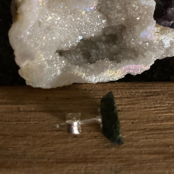 🔮🪺🏔️Gorgeous Amethyst Crystal Earring - Picture 9 of 9